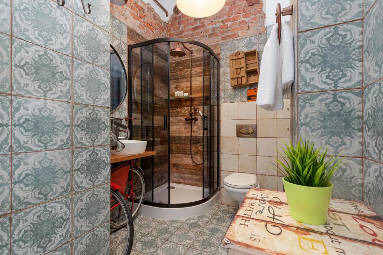 Apartment On The Warsaw Square By Noclegi Renters Buitenkant foto