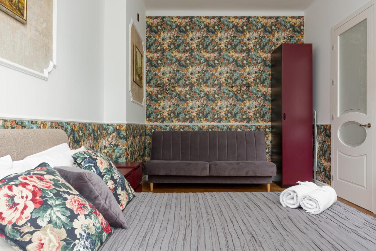 Apartment On The Warsaw Square By Noclegi Renters Buitenkant foto